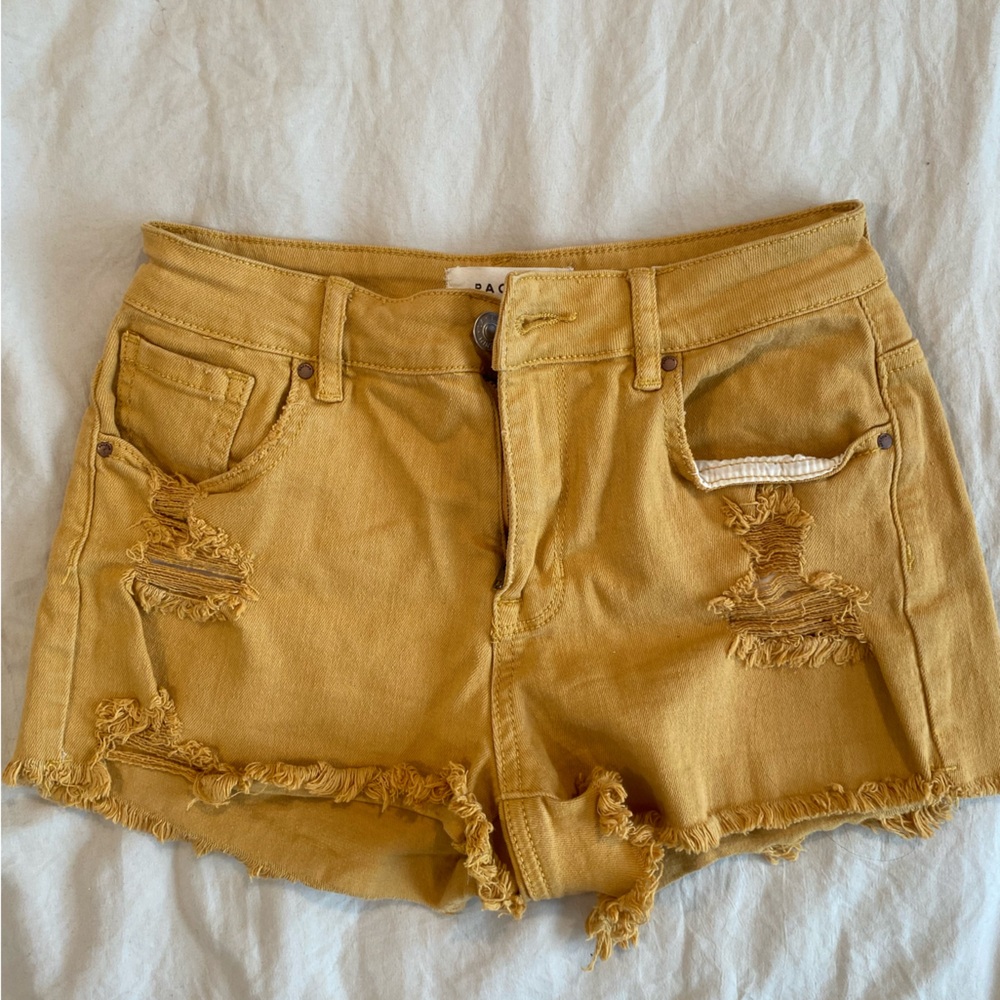 Mustard yellow denim shorts from Pacsun!